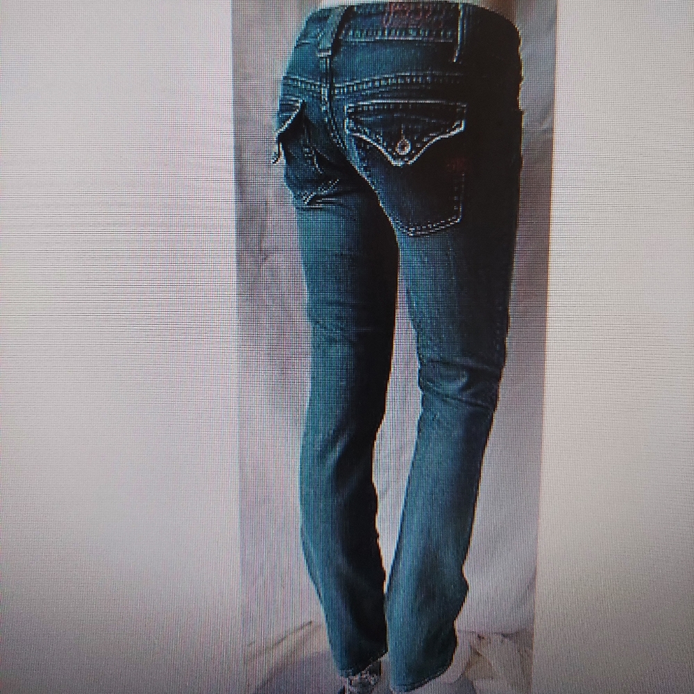 Red By Miss Me Claudia Distressed Straight Jeans
